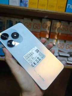 Lipa M.
