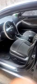 A picture of This is Hyundai sonata 2013 model everything working perfectly including