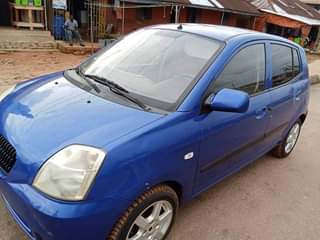 A picture of 1998 Kia picato Picato Car