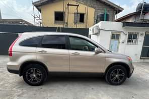 A picture of Urgent sale 2009 Honda crv smooth transmission chilling A C