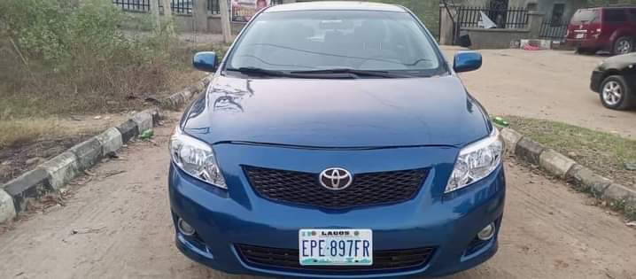 A picture of 2010 Toyota Corolla Toks standard Ac perfect Engine n gear