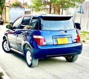 A picture of TOYOTA IST KALI SANA