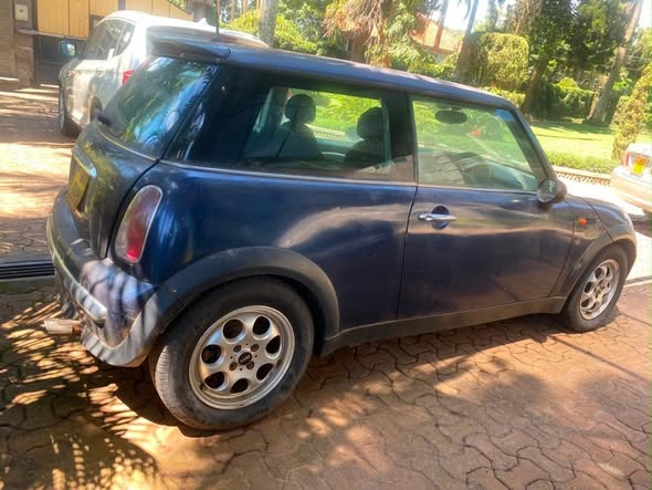 A picture of Mini cooper manual 9m