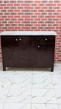 A picture of HOUSEHOLD