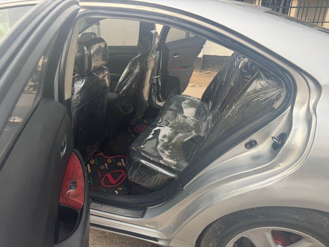 A picture of Buy and Drive Toks standard 08 ES350 6M 500k settlement