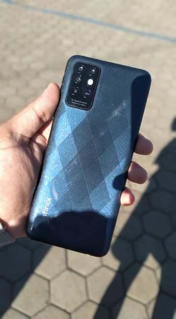 A picture of Infinix Note 8i For sale