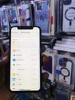 A picture of Xs 256gbs No Face ID 650000 Battery life 78