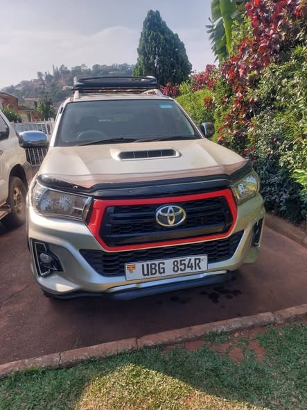 used toyota hilux