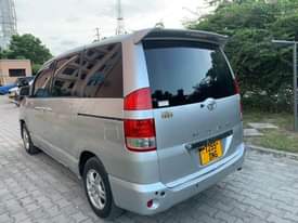 A picture of Toyota noah