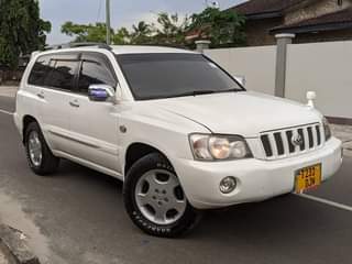A picture of TOYOTA KLUGER FOR SALE