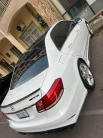 A picture of Mercedes Benz E350