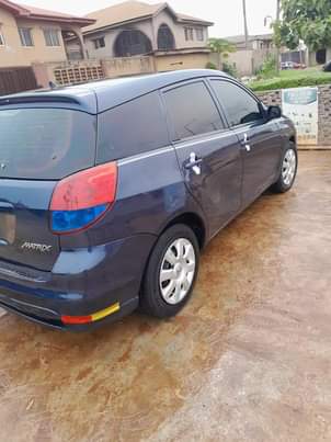 A picture of 2004 Toyota Matrix