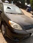 A picture of Toyota matrix 2004 model