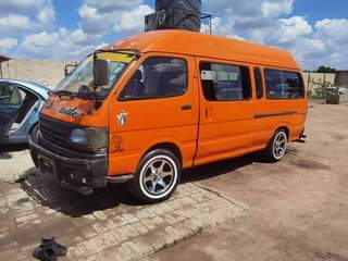 used toyota hiace