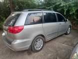 A picture of NEATLY USED 08 SIENNA