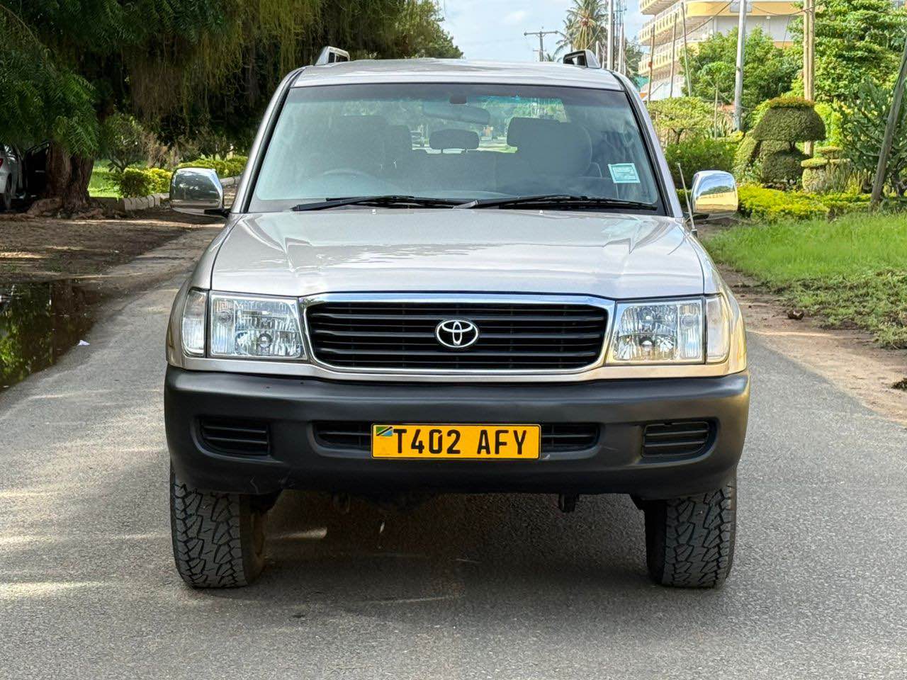 A picture of Toyota landcruiser
