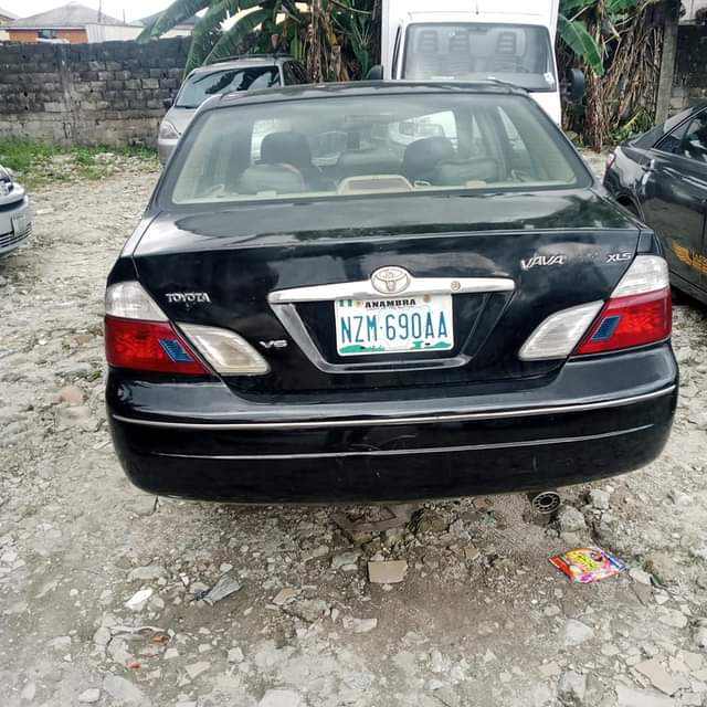 A picture of Toyota Avalon
