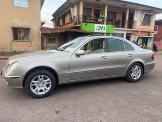 A picture of Nearly used Mercedes Benz E300 Year 2007 Price 3m Location