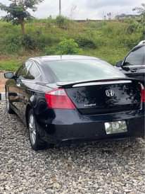 A picture of Honda Accord coupe