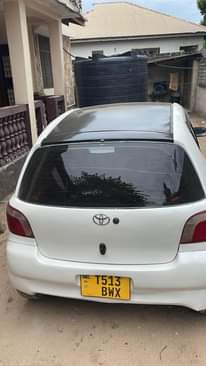 A picture of TOYOTA VITZ