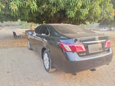 A picture of ES350 2007 in super pristine condition registered price 4m Location