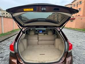 A picture of KinzzyAuto s LTD 08109018982 14 000 000 Refer and earn
