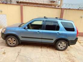 A picture of Honda CRV clean title
