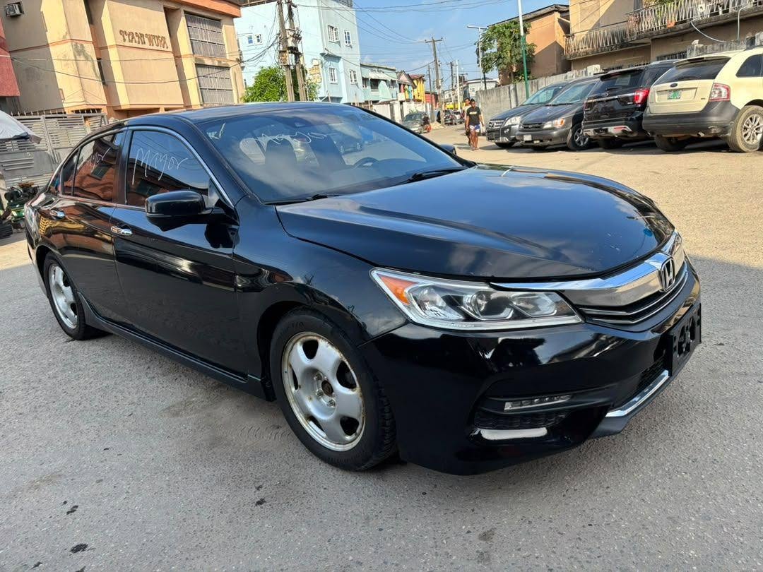 A picture of 2017 Honda Accord