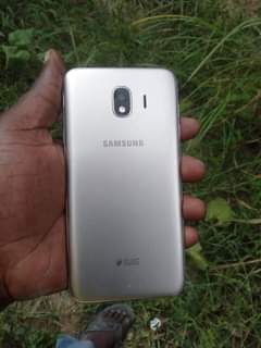 samsung j4