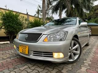 A picture of TOYOTA CROWN BEI MILLION 12 5