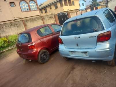 A picture of HOTTEST DEAL 2004 TOYOTA YARIS MANUAL 3.5m 2002 TOYOTA YARIS
