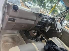 A picture of Landcruiser hardtop Gary ya kazi mpyaa sna Gary yakufugwa iko