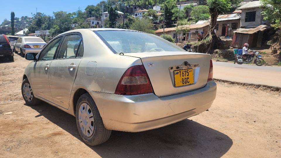 A picture of TOYOTA COROLLA