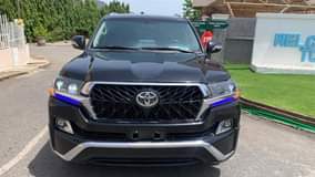 A picture of Clean Toyota Landcruiser 20132021 model 22m net price Neatly used