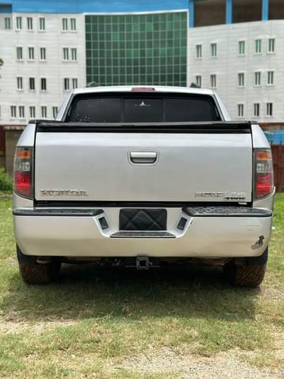 A picture of Clean registered Honda Ridgeline 2008 model Price 6 8m Abuja