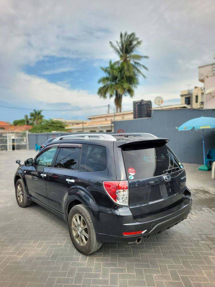 A picture of SUBARU FORESTER 2010