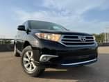 A picture of Toyota Highlander 2013 model Lagos Tincan cleared Leather seat Reverse