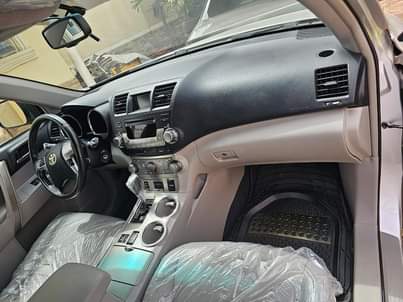 A picture of Belgium grade 2011 Toyota Highlander