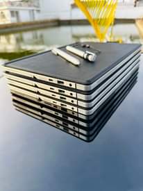 A picture of HP ELITEBOOK 1012 G2 I5 7TH GENERATION