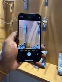 A picture of 13 promax 256GB