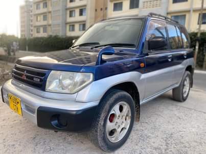 A picture of PAJERO CTM