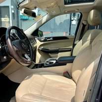 A picture of Mercedes Benz GLE350