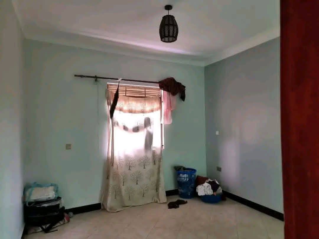 A picture of House on sale in kasangati buwambo town 3bedrooms 2bathrooms Sitting