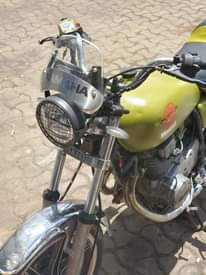 A picture of Yamaha xs400 special