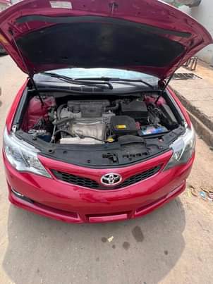 A picture of 2013 Toyota Camry Sport edition 4plugs Sharp interior Sound engine