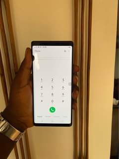 A picture of Note9 430000 0758794982