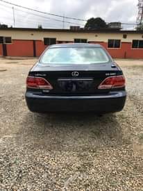 A picture of LEXUS Es330