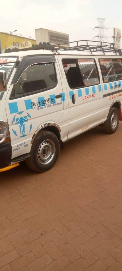 A picture of Kigege minivan taxi