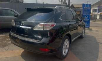 A picture of Lexus RX350