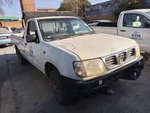 used nissan hardbody